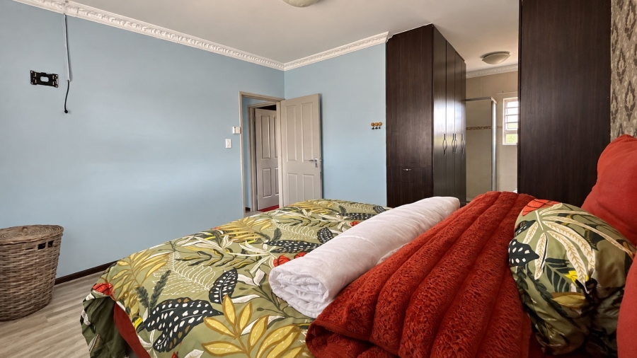 3 Bedroom Property for Sale in Bluewater Bay Eastern Cape